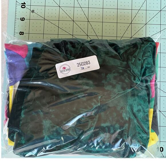 Women's Dress Bundle Size Medium - Picture 8 of 8